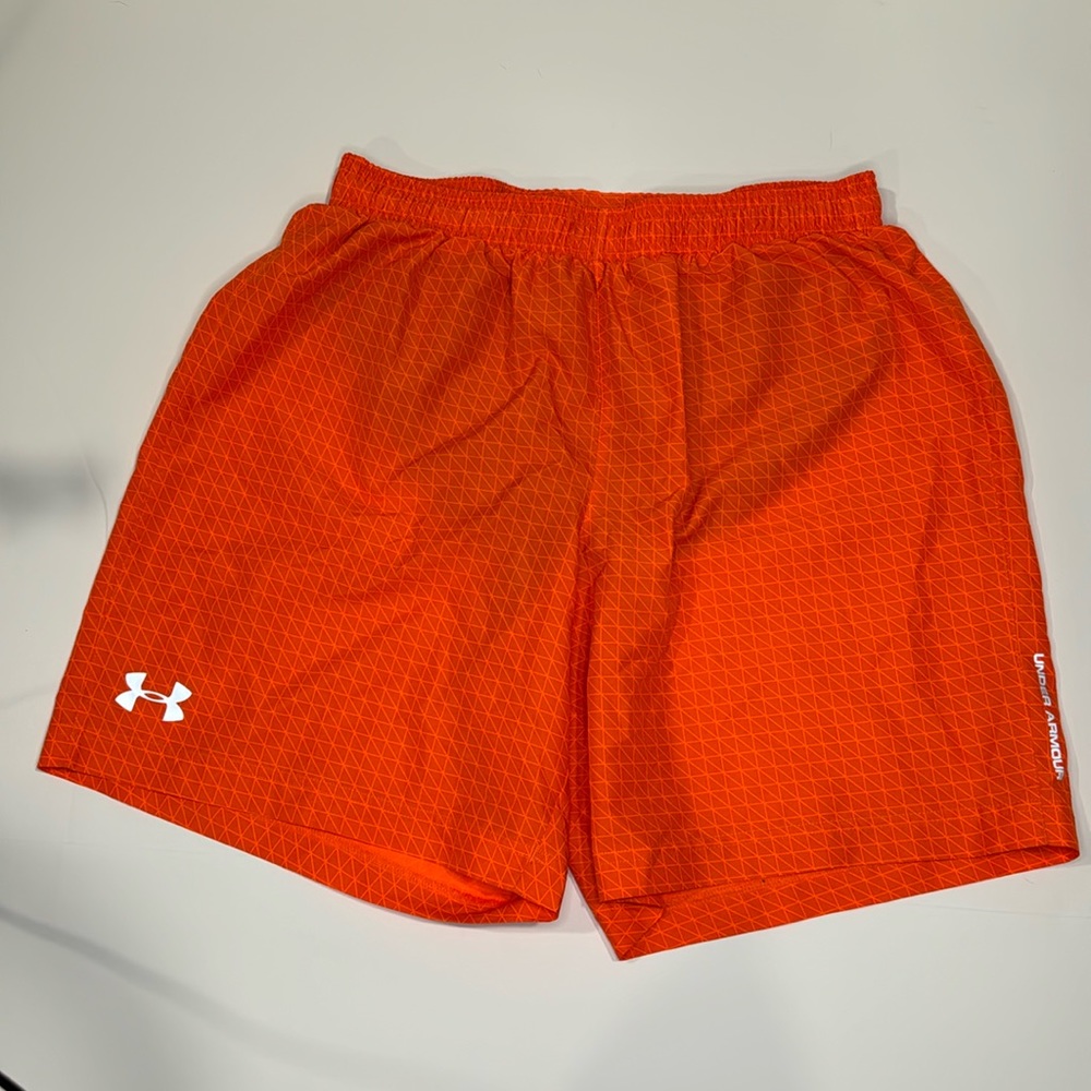 Under Armour HeatGear Fitted Lined Orange Running Shorts Men's Size medium